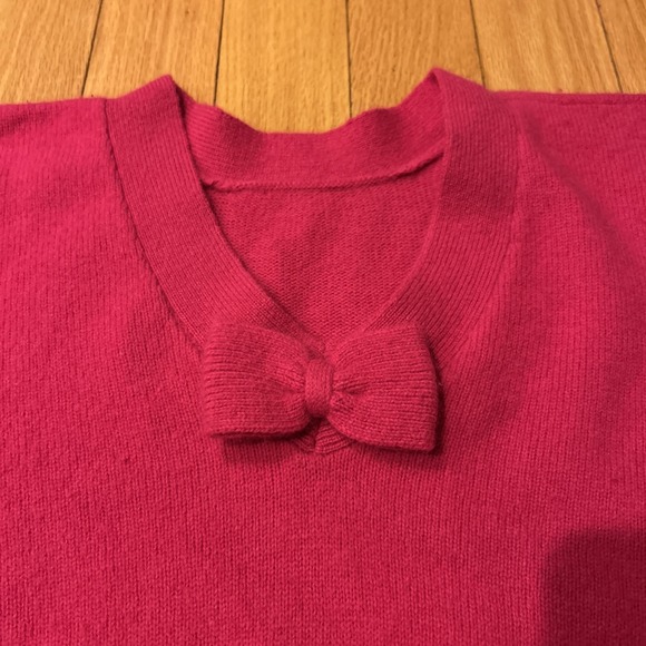 VTG Fast Turn Cropped Lambswool Sweater Small Pink Bow Soft - Picture 2 of 6